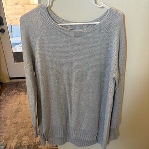 GAP Light Gray Women's Crew Neck Sweater